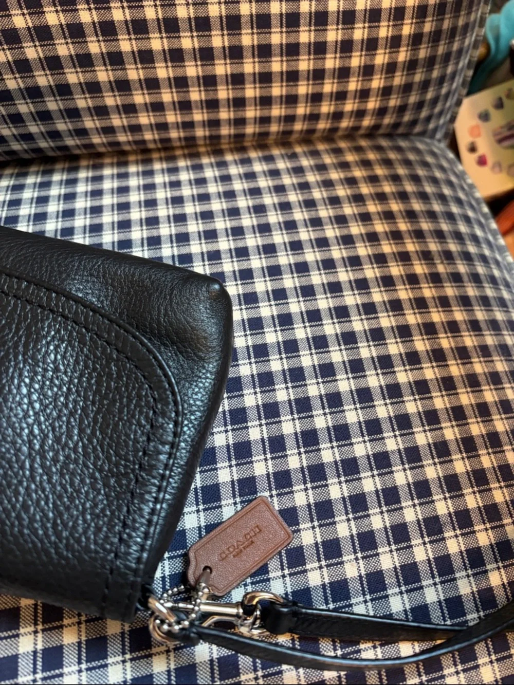 Coach Park large flap Black Pebbled Leather clutch - Picture 7 of 10